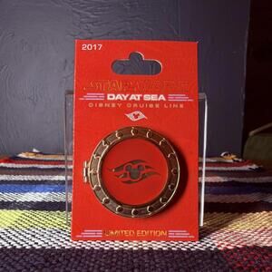 Disney DCL Star Wars Day at Sea 2017 Darth Vader Porthole Hinged Pin PP119976